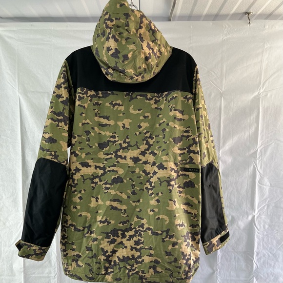 ARMADA BERGS INSULATED WATERPROOF MENS LARGE JACKET for your outdoor adventure! - Picture 5 of 13